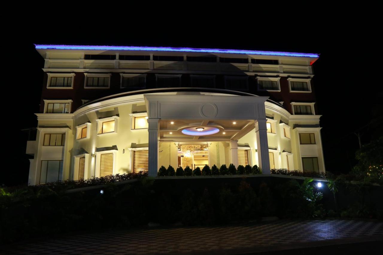 Hotel Bonanza Alappuzha Ngoại thất bức ảnh