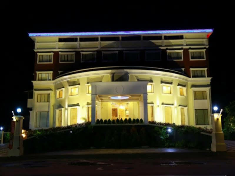 Hotel Bonanza Alappuzha Ngoại thất bức ảnh
